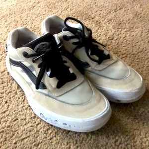 Vans Oreo Wayvee Size 9